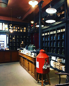 Companhia Portugueza do Chá magasin de thé de qualité du monde entier situé à rua do Poço dos Negros à Lisbonne