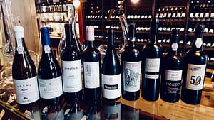 Bar à vin de prestige Wines by heart situé à Lisbonne près de l'avenue de la Liberté