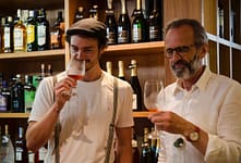 Dégustation des vins de Lisbonne pendant une visite commentée