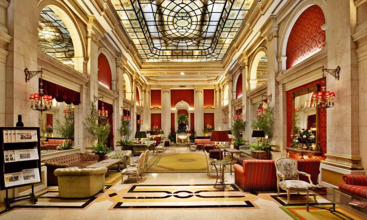 5 star luxury palace located in the heart of lisbon in the baixa district