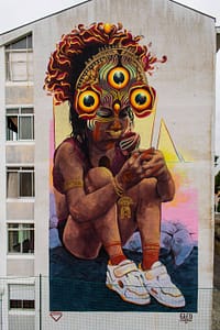 Gleo, street artiste dans le quartier de Marvila à Lisbonne