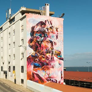 PichiAvo, artistes espagnols avec un mural à Lisbonne à Santa Apolonia