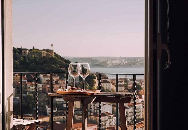 liste des bars à vin de lisbonne pour leur prix, leur qualité et la presence de vins naturels