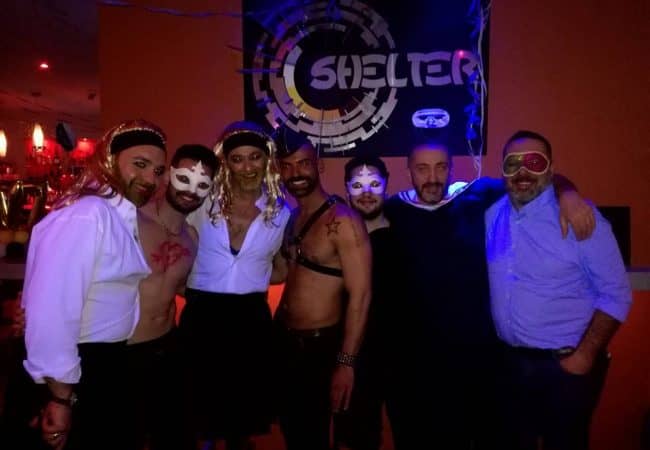 Comme Tr3s, Shelter est un bar gay de Lisbonne qui s'adresse principalement à la communauté 