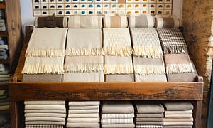 Shop in Alfama selling accessories and clothing made of high quality Portuguese wool from the Estrela mountain