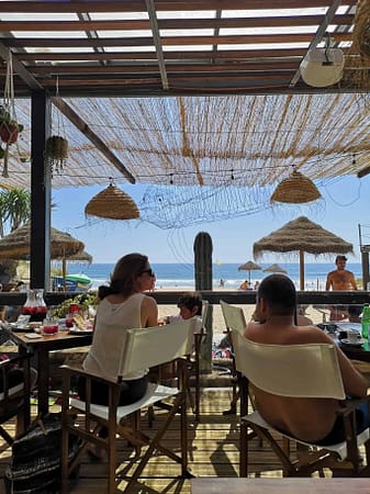 Yamba the best lounge bar beach club in lisbon with sunset parties on the beaches of caparica